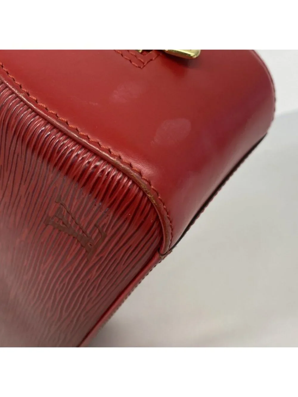 Louis Vuitton Epi Jasmine Castilian Red Handbag
